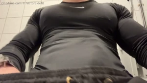 Get on top and i will make you feel all of my huge dick balls deep for