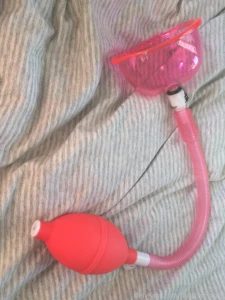 Would you be interested in seeing how big i can make my pussy lips