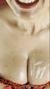 I stroke out that big cock to celebrate the lunar new year in tomorrow