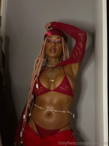 British rose over here meet me in the dms