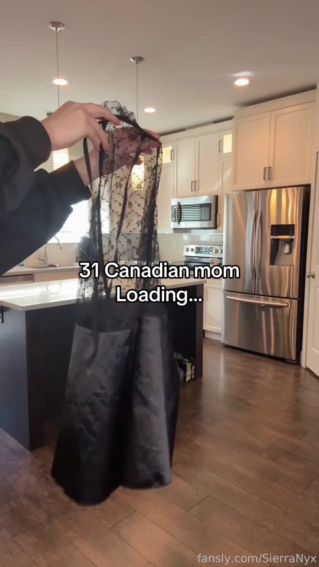 Does it suit me chubby thick bbw mommy milf mombod bigtits lactating 