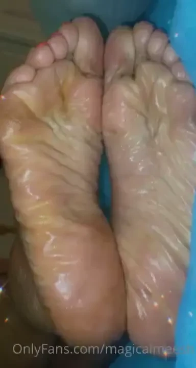 In the sheets with the feets so close you can taste it 