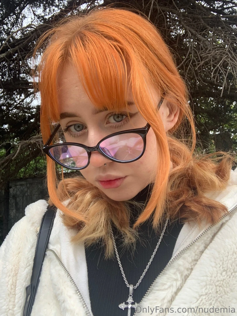 Don t just scroll talk to me i love getting your messages whether it s part 1 