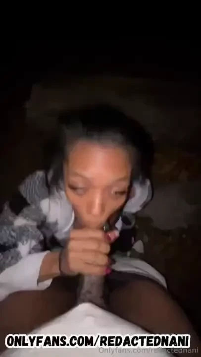 Hoe tales i been outside eating a bunch of married dick u like that 