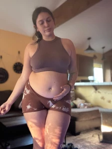 These shorts really show off my chunkkkk wide mamacita part 8