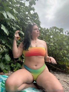 Think im transferring over from chubby beach babe to fat beach babe part 2