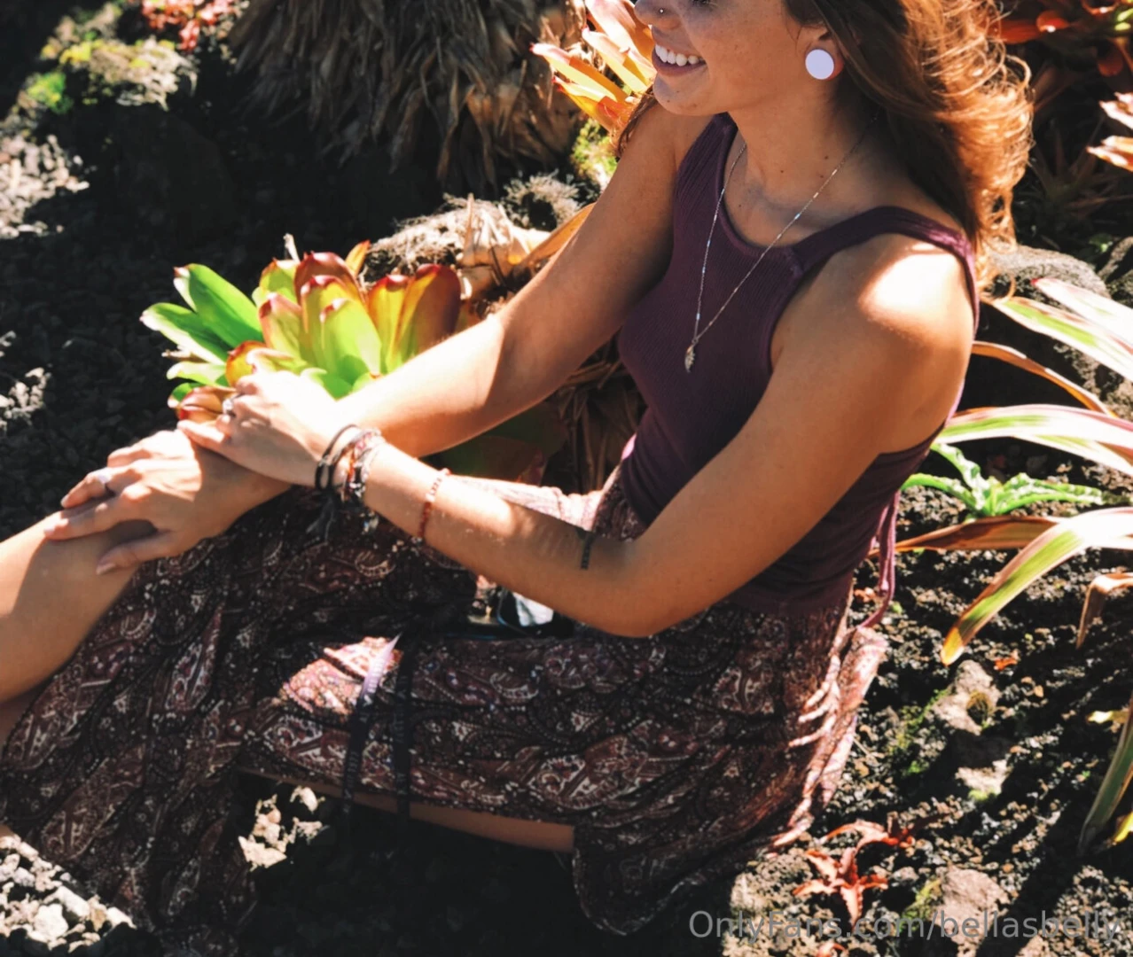 Outgrown outfit photoset with a short video clip included 130 lbs gt part 2 