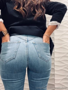 I am in the office full time for the next few weeks if anyone is part 1