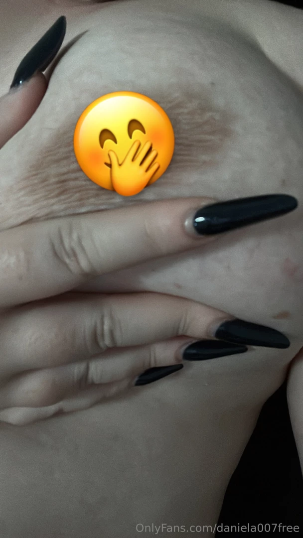 Te a tept pe vip daniela_007 
