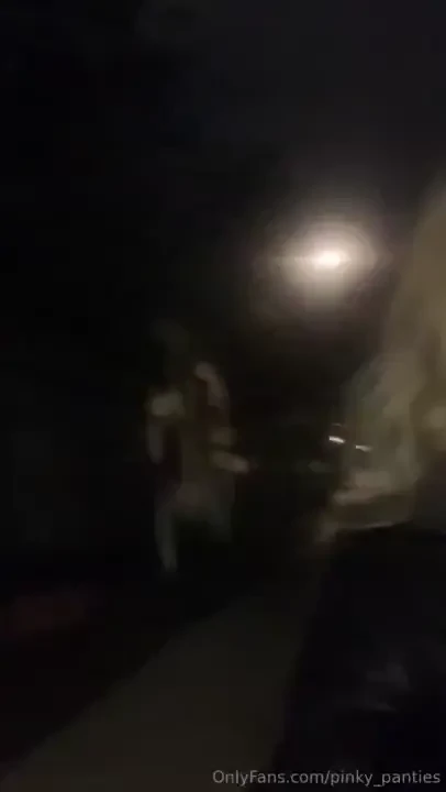 Short video of flash boobs on the street 