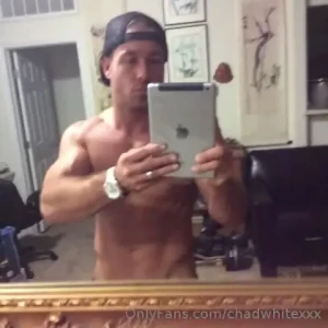 Oldie but a goodie flex keep thinking to myself shaven looks better