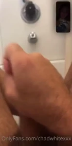 The moment i called up foxxwaves to show her i was jerking in the tub