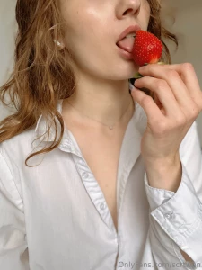 How about strawberries part 1