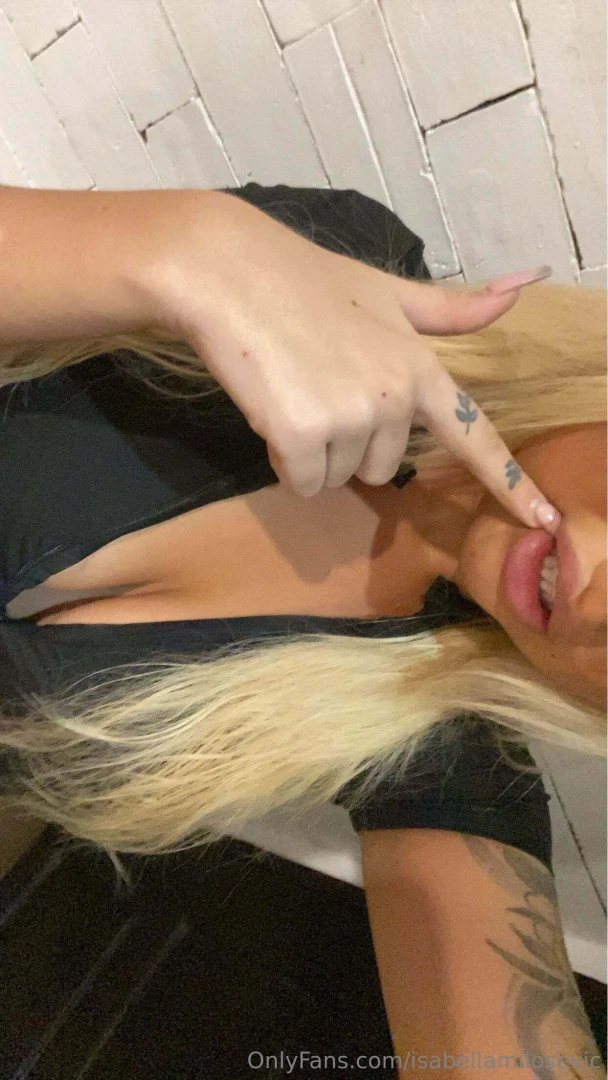 Vem har man kul med i helgen d 