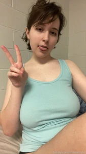 No bra no problem teen barelylegal 18yo young virgin bigboobs bigtits part 2