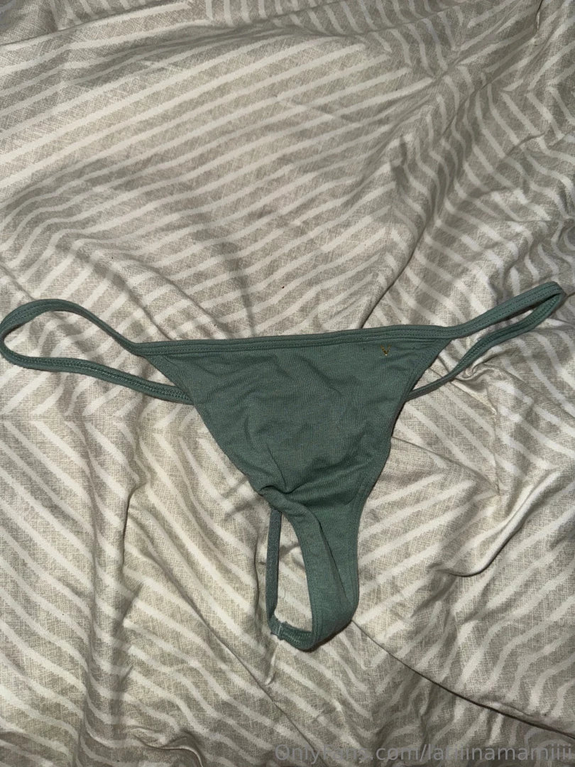 Four pairs of thongs that i am selling used with my fresh smelling part 1 