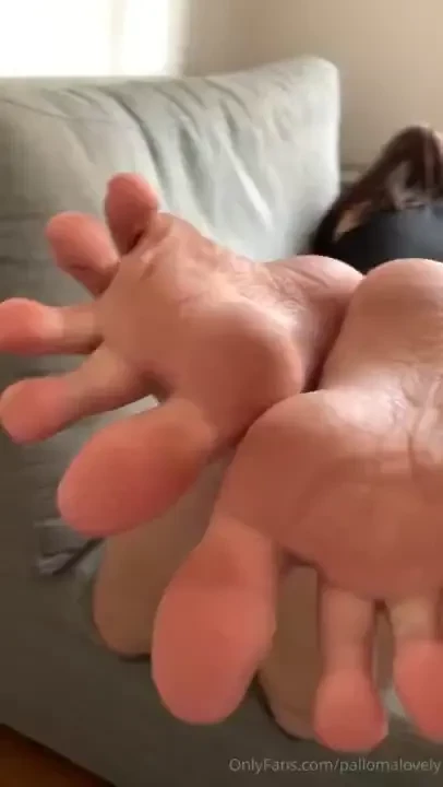 As marcas na minha sola rosada falam por si s a respeito do calor 