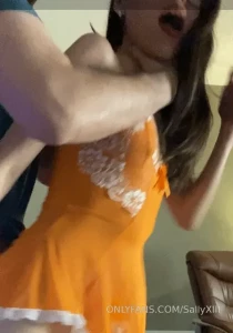 Watch me show off my tiny body for you i give the slurpy sloppy toppy