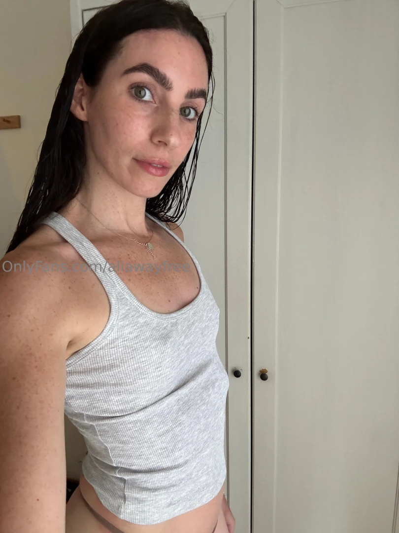 Just another sunday let s make it fun at https onlyfans com aliaway 