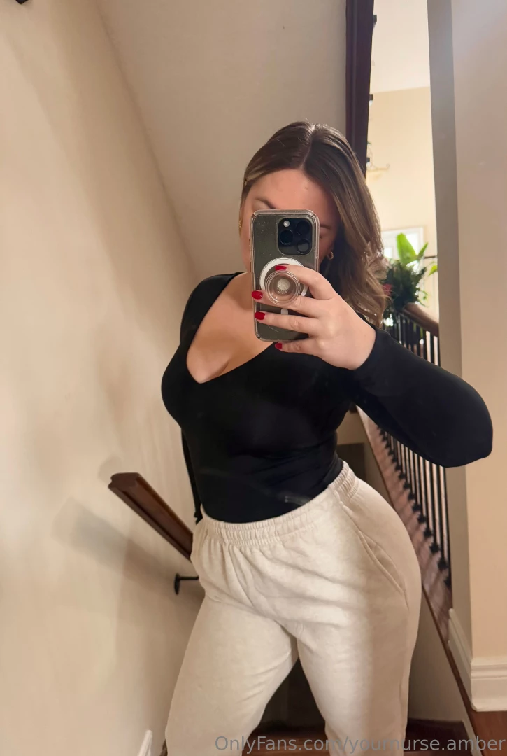 What is your favorite way to be woken up https onlyfans com amber 