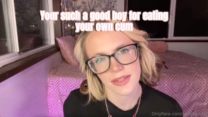 Your such a good boy for eating your own cum