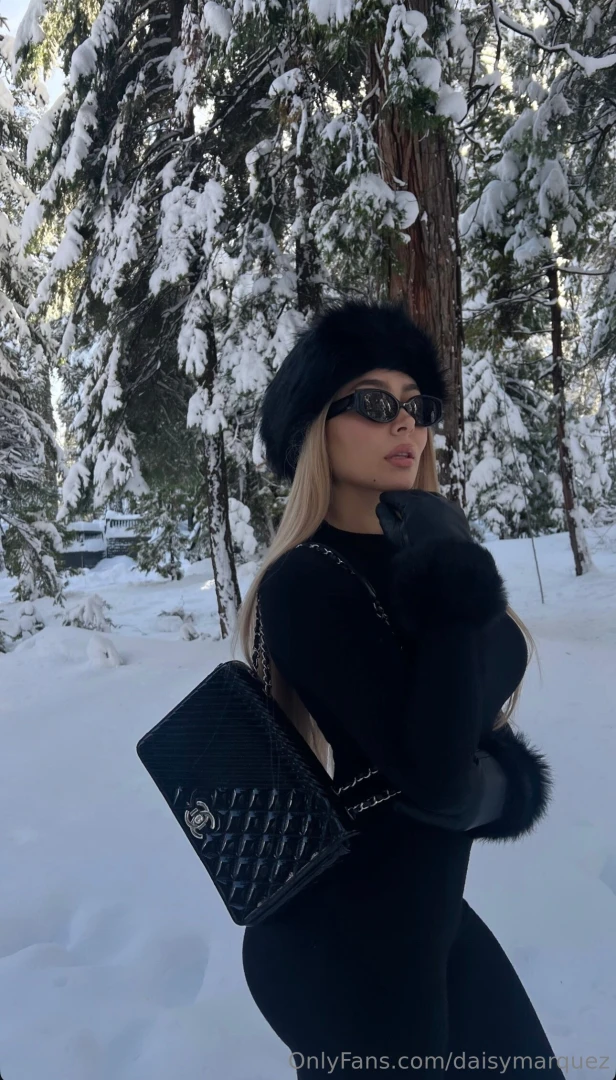 Bby it s cold outside 