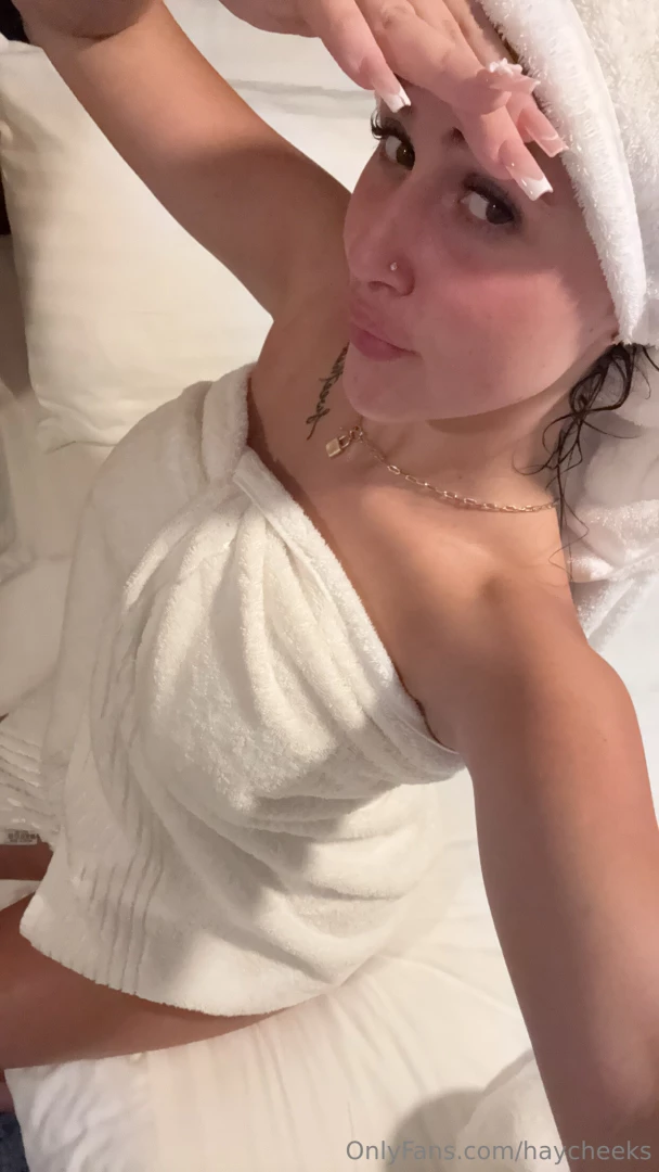 Dm me if you want to see me naked part 7 