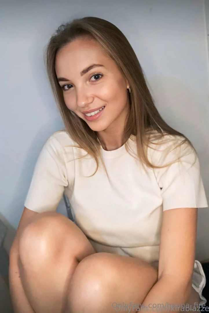 Juicy girl kirablazze dreaming about hot dick fill her wet pink pussy part 173 