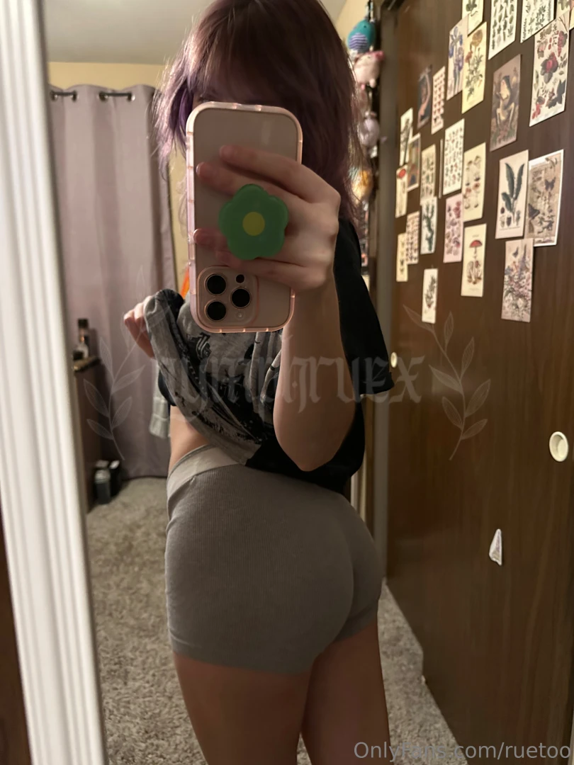 Do you love my ass yes or yes 