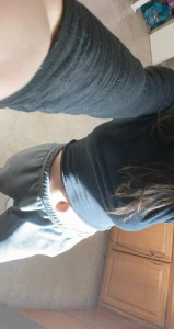 Goodmorning my paid of s4m7ntha is 50 off rn for my next 30 subs both