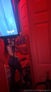 Wait you know s4m7ntha is 30 off rn right i can t believe we re not