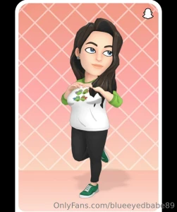 I m working but giving live titty flashes on my snapchat hehehe add me