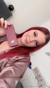 Hinter t rchen 2 verbirgt sich ein geiles gleitgel probieren wir es part 1