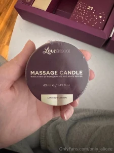 T rchen nr 14 ist eine massagekerze ich hab sie gleich mal angez ndet