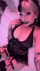 Joi drops tonight hope ur as excited as i am