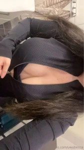 Do you like my workout fit check your dms for a surprise part 1