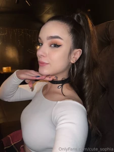 A woman s beauty is her smile her shining eyes and her genuine part 2