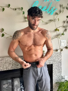 Feel like misbehaving with me