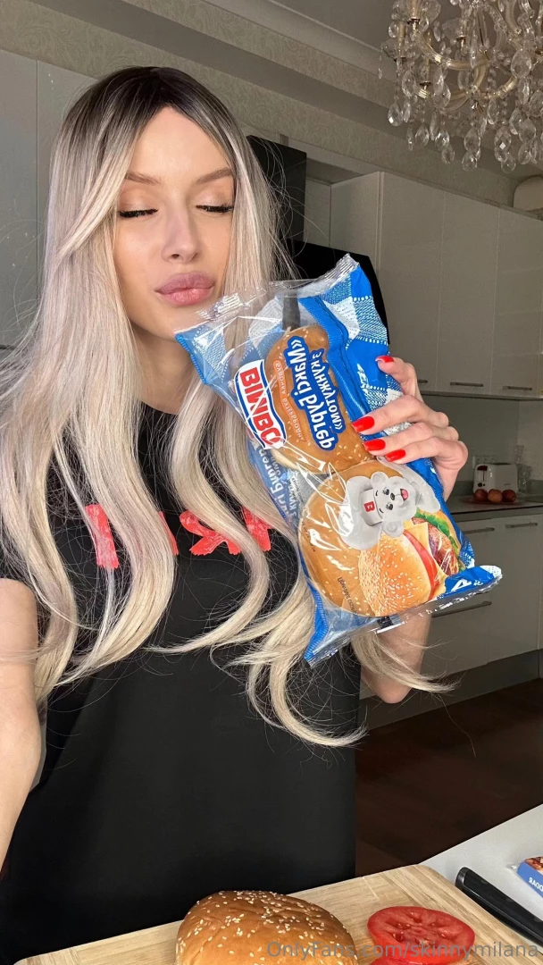 Got some buns for you or you prefer another ones part 1 