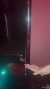 Il nuovo video con tutti i piedini oleati che fanno su e giu per te