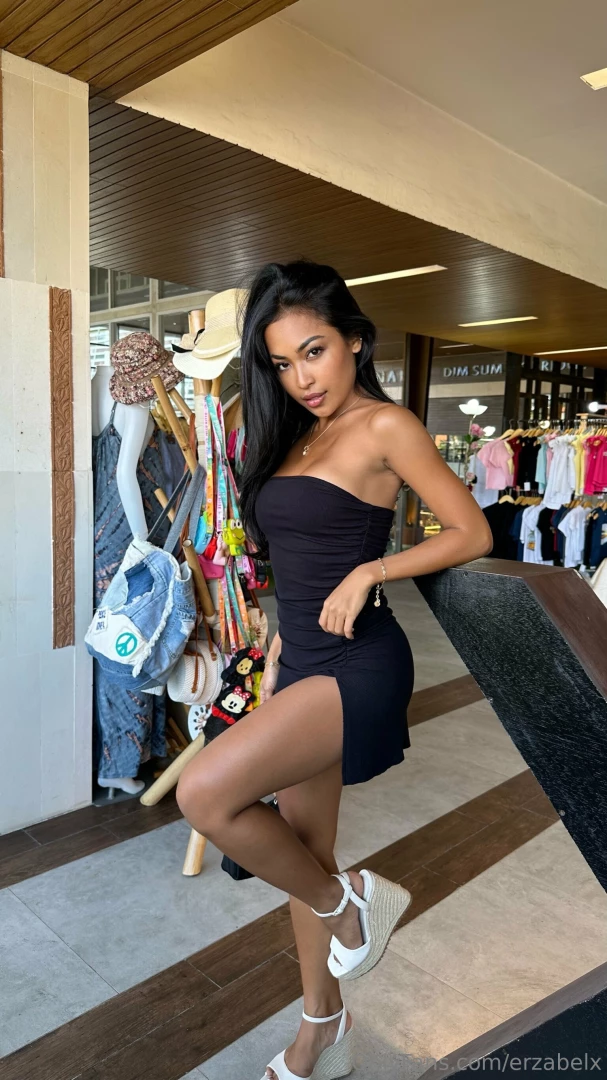 Daddy wanna take me shopping 