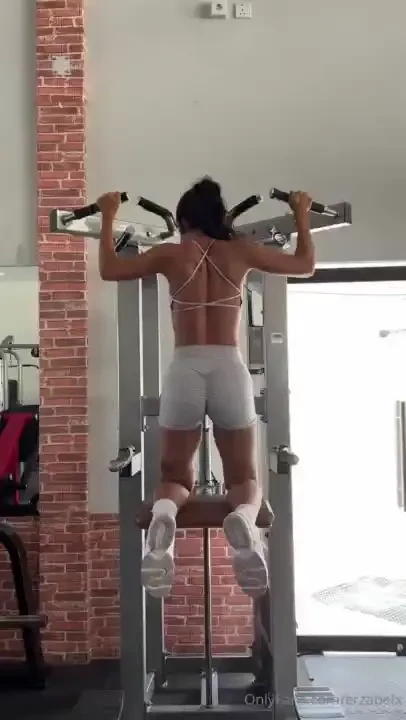 Can i be your gym buddy daddy 