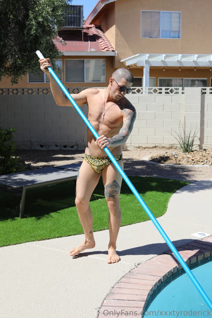 What will you do if i m your pool boy for the day 