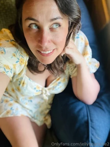 Come over i ll let you touch me under my dress on the couch part 2