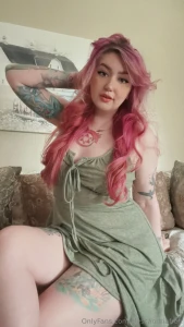 Cum over for a house tour just uploaded a 50 pic set with a 22 min xxx part 1
