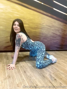 Starting the week with energy and passion who s up for a hot training