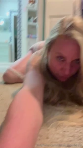 Do me on the bedroom floor