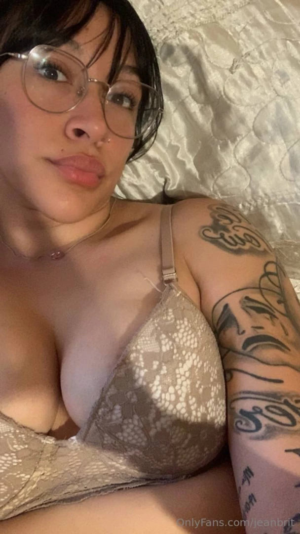 Free badgiirlok free welcome to this hot profile where i fulfill your 