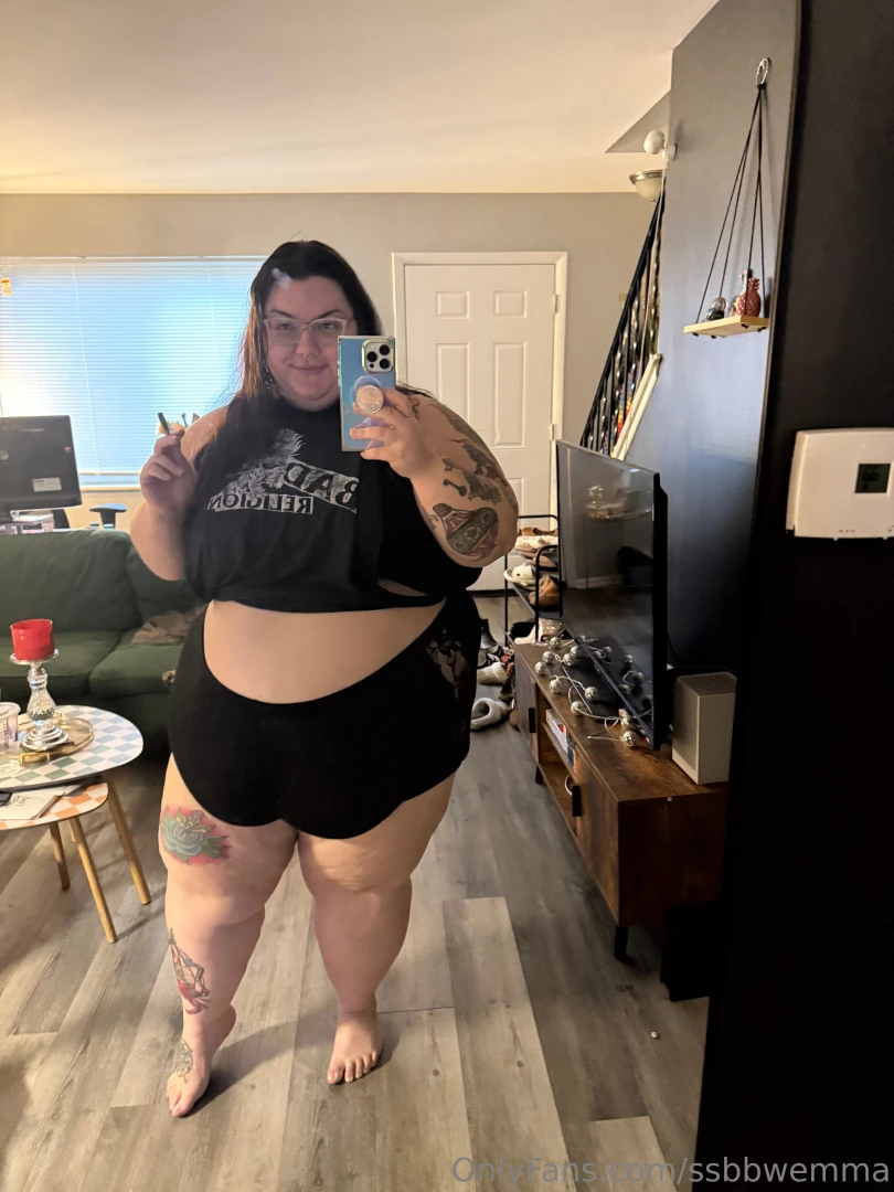Swipe to watch me get fatter 2018 to 2025 130 lbs gain 
