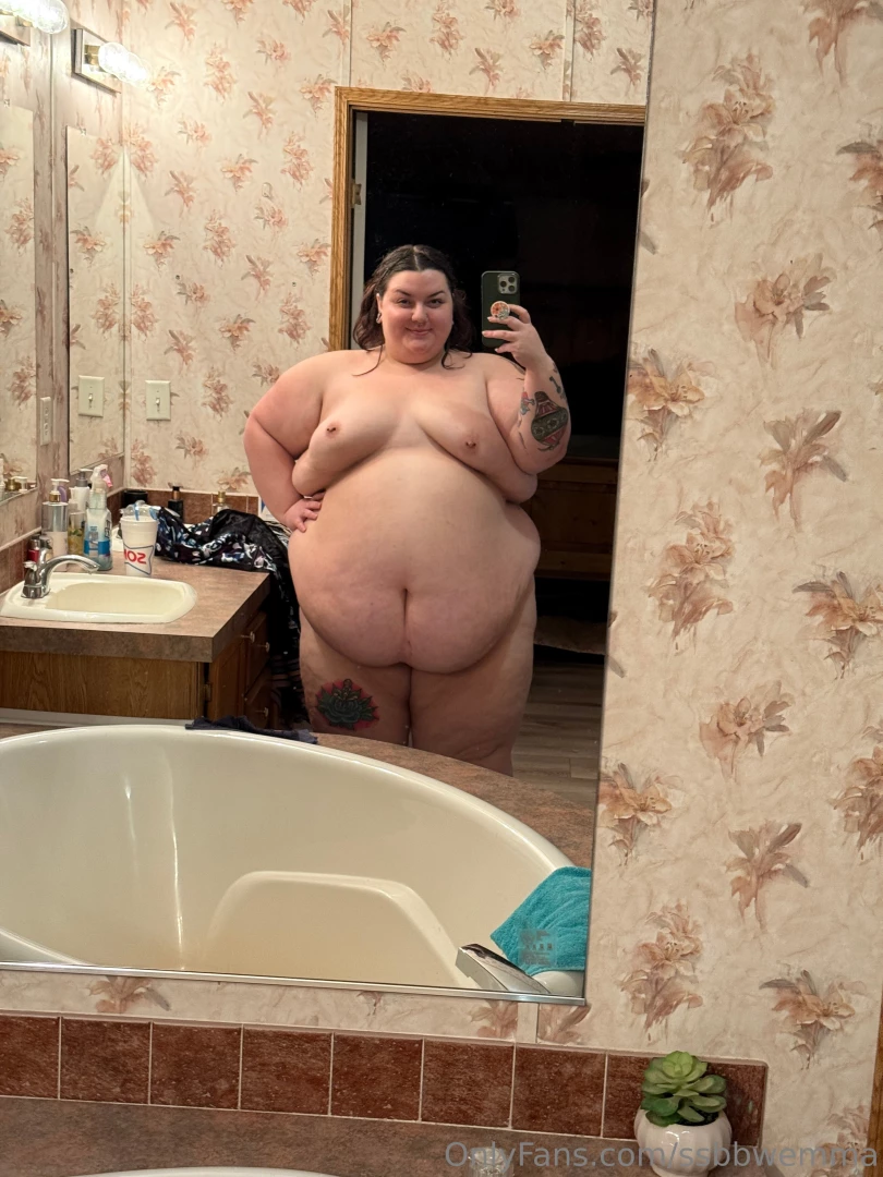Swipe to watch me get fatter 2018 to 2025 130 lbs gain part 2 